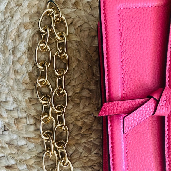 Gold Chain link - Picture 4 of 4